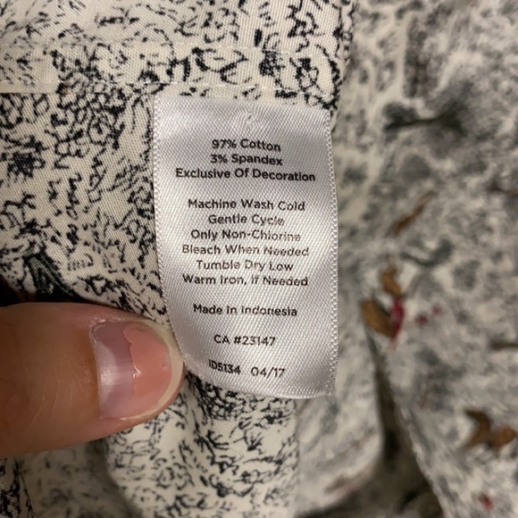 Talbots button down equestrian top size 12 - Picture 6 of 6